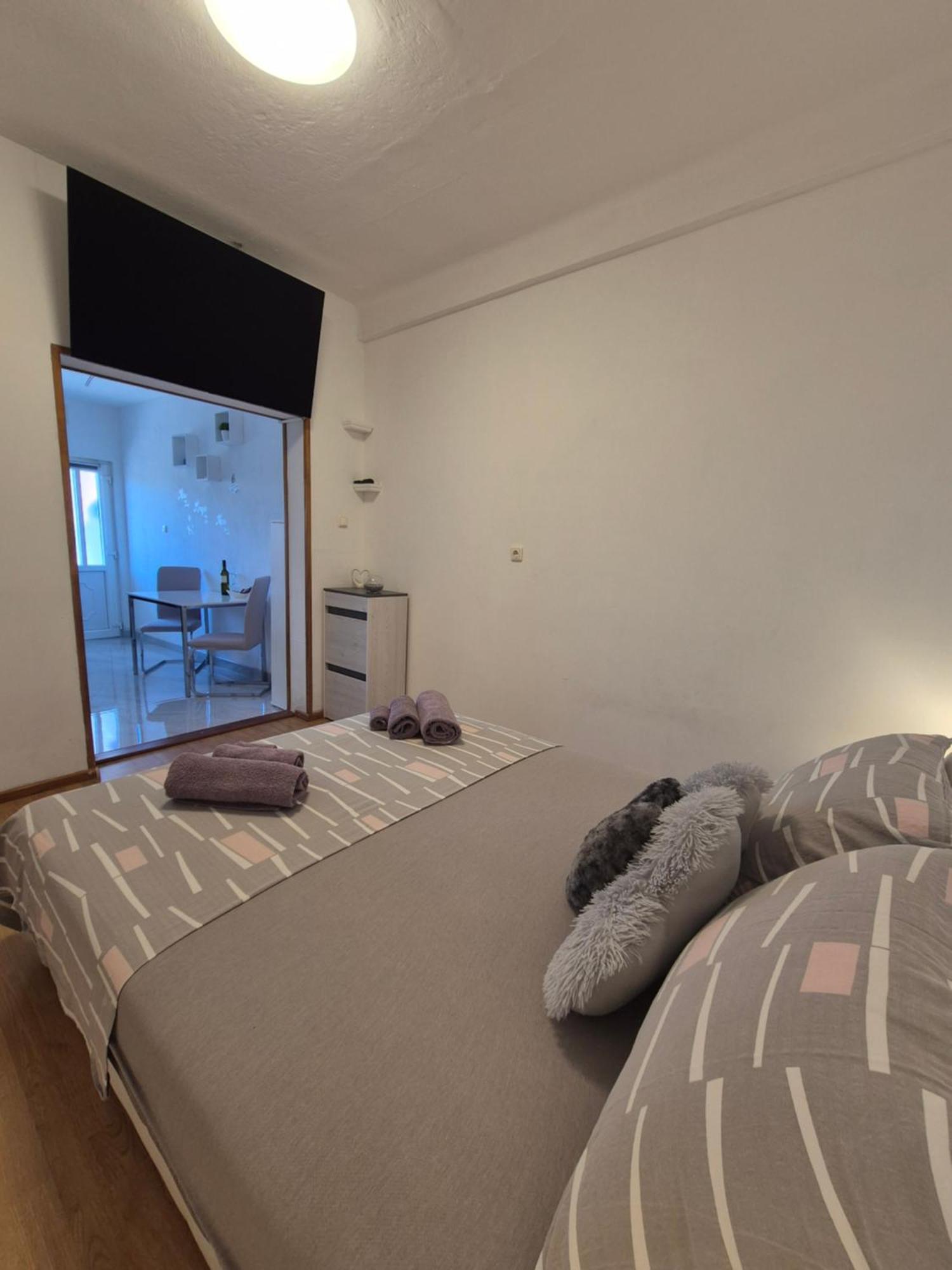Apartment Karla Komiža Zewnętrze zdjęcie